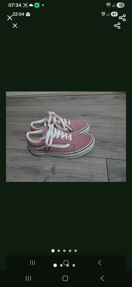  — BRAND NEW PINK VANS