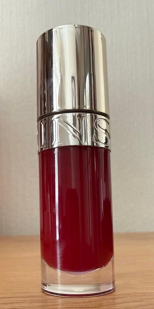  — Clarin’s Lip Comfort Oil.