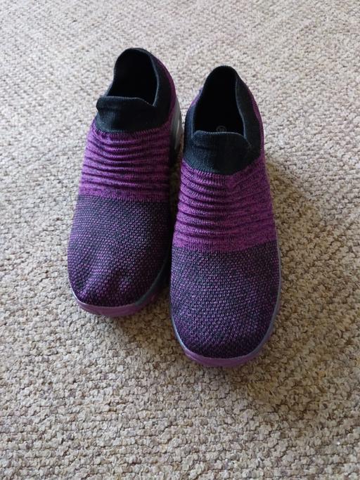  — Hypersoft Spring/Summer walking shoes