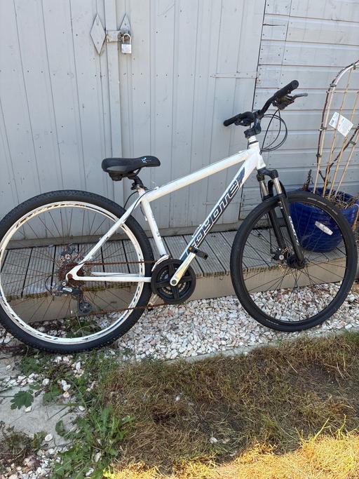  — Coyote 354 28 inch mountain bike