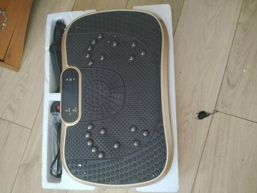  — Vibration plate,