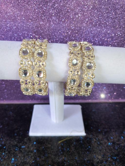  — jewellery