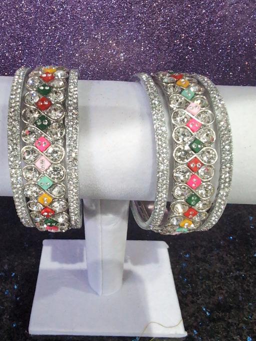  — women jewellery
