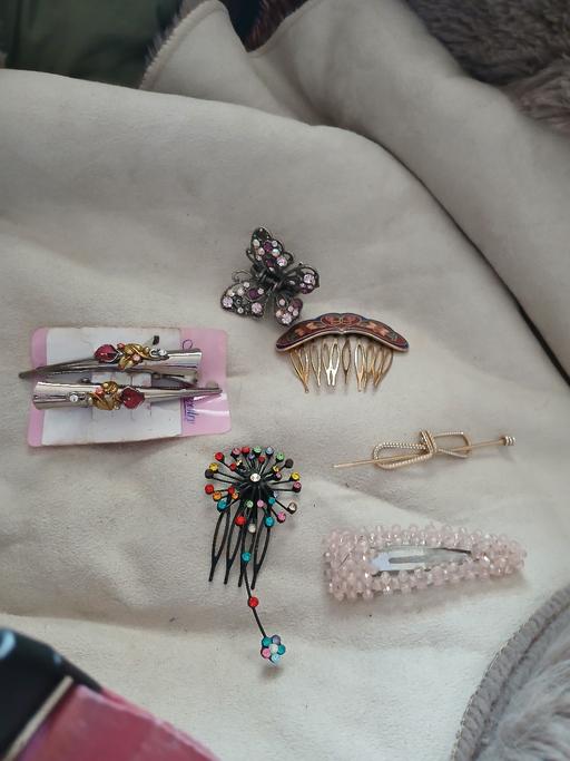  — fancy hair bits