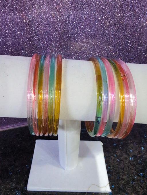  — women jewellery