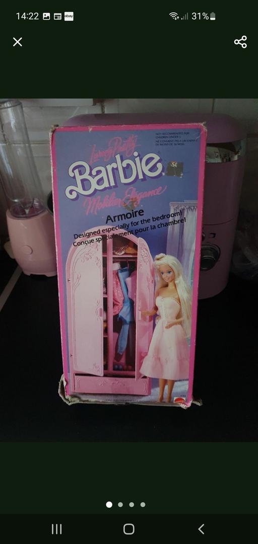  — vintage barbie wardrobe& hangers