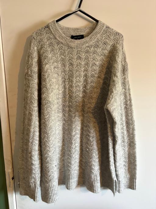  — New look grey knitted jumper size 12