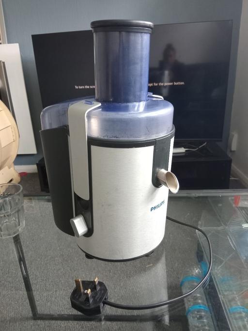  — Phillips Juicer