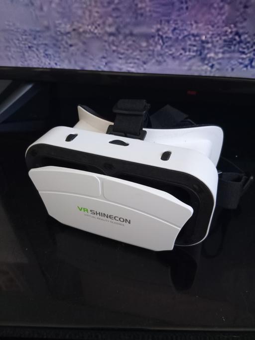  — Shinecon VR Headset
