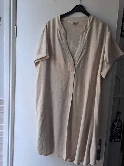  — linen dress