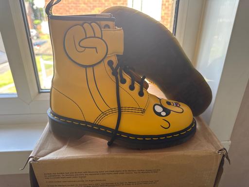  — Dr martens adventure time Jake boots size 5