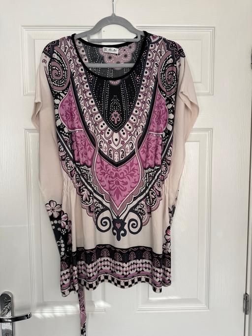  — Moroccan top