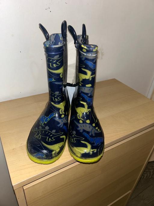  — Kids wellies