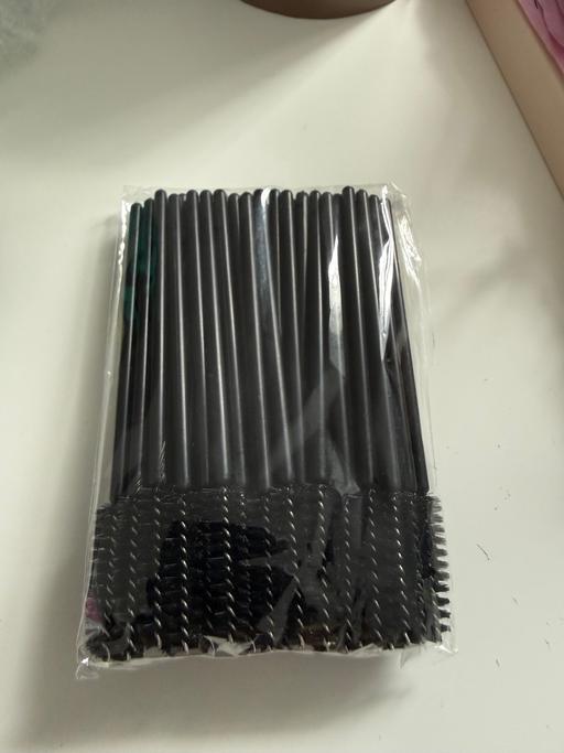  — Eye lash brushes