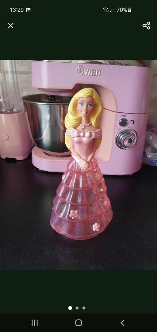  — vintage barbie novelty bubble bath bottle