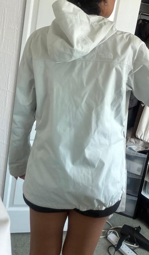  — Jacket The north Face. Perfect raincoat