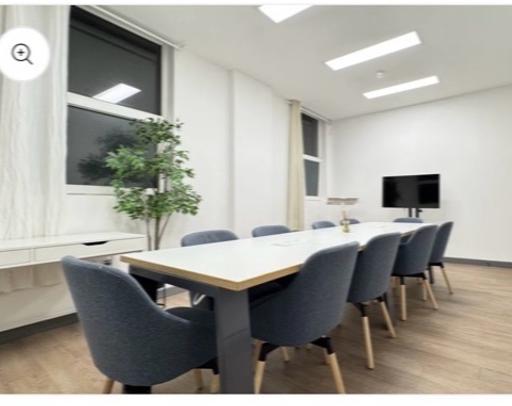  — Jennifer Newman Boardroom Meeting Table