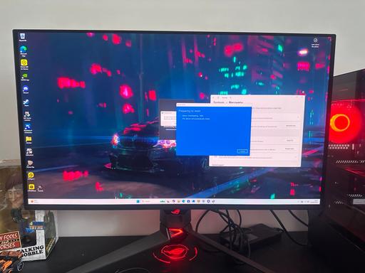  — Gaming monitor Asus Rog Swift PG32UCDCM