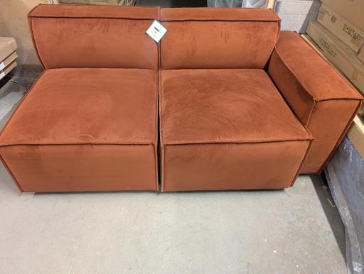  — new but unboxed swyft chaise