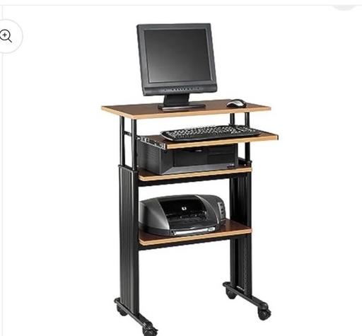 — Mobile desk with a melamine laminate top
