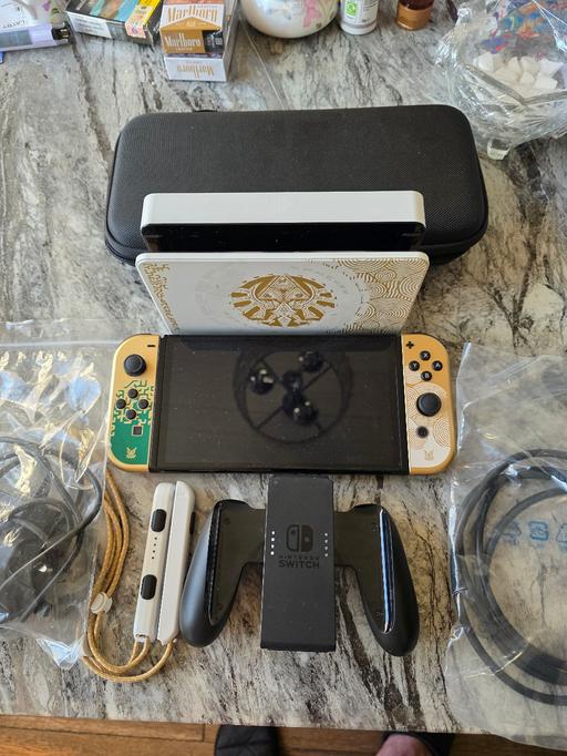  — Nintendo switch Oled The Legend of Zelda