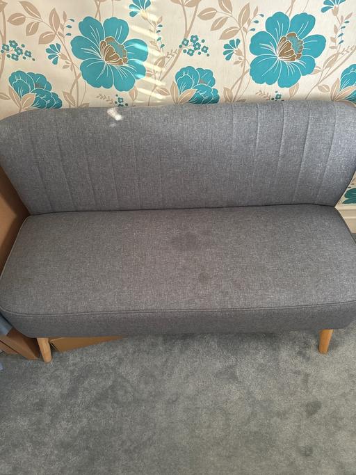  — Love seat