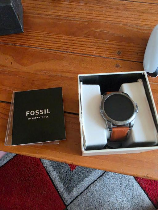  — fossil smart wacth