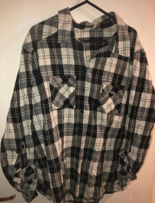  — Size 20 checkered shirt