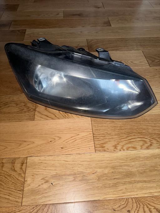  — VW polo headlight