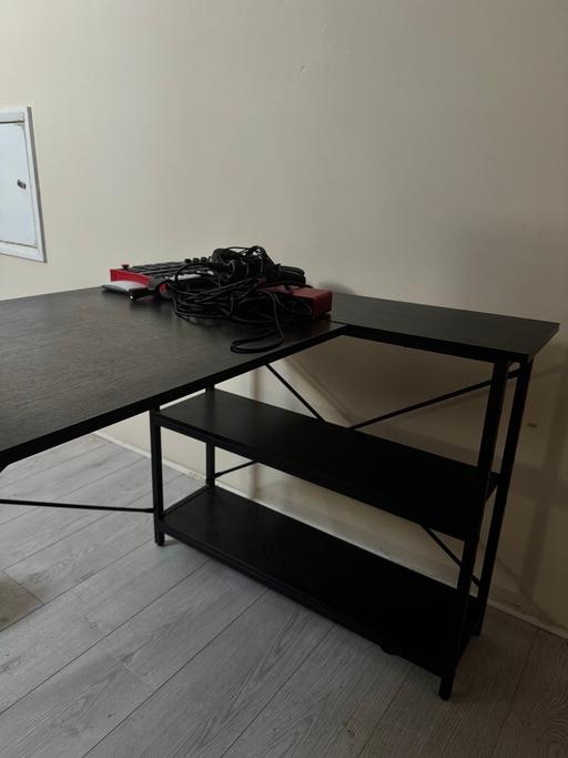  — L Shape Desk