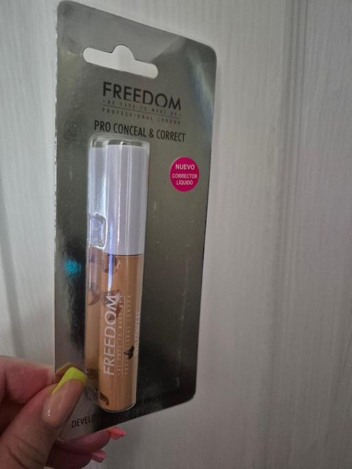 — new Freedom Pro Conceal & Correct