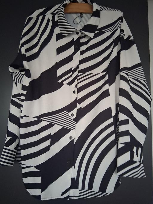 — Missguided Non-iron ladies blouse