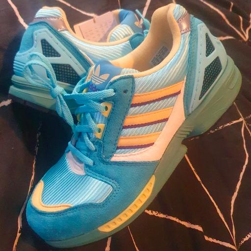 — Adidas Torsion ZX8020