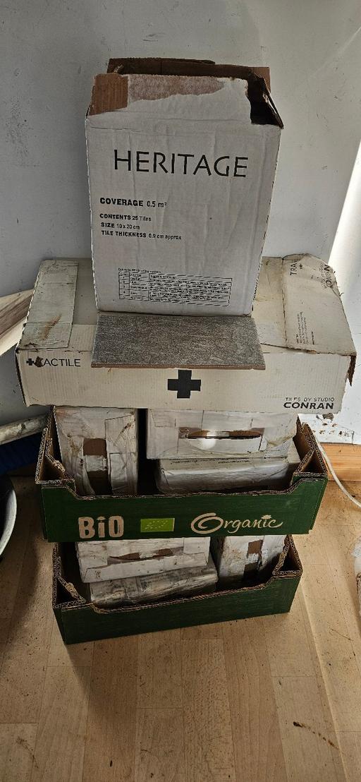  — Kitchen or Bathroom tiles NEW