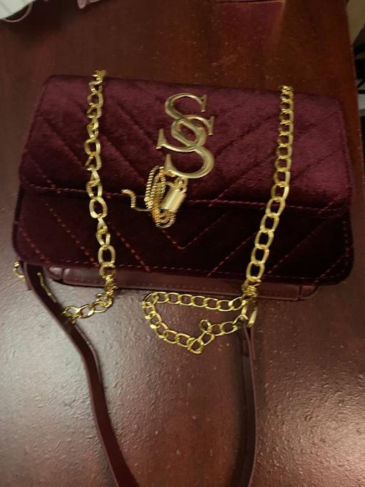  — bag for women