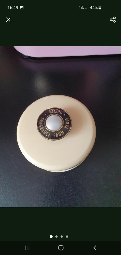  — vintage dusting powder 140g NEW