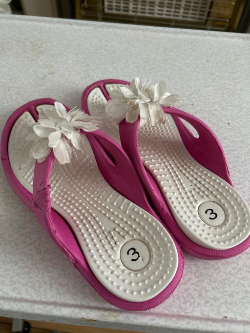  — Flip flops