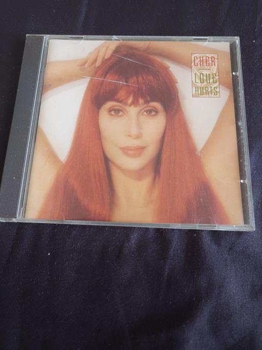 — Cher - love hurts CD