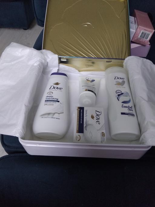  — DOVE GIFT SET