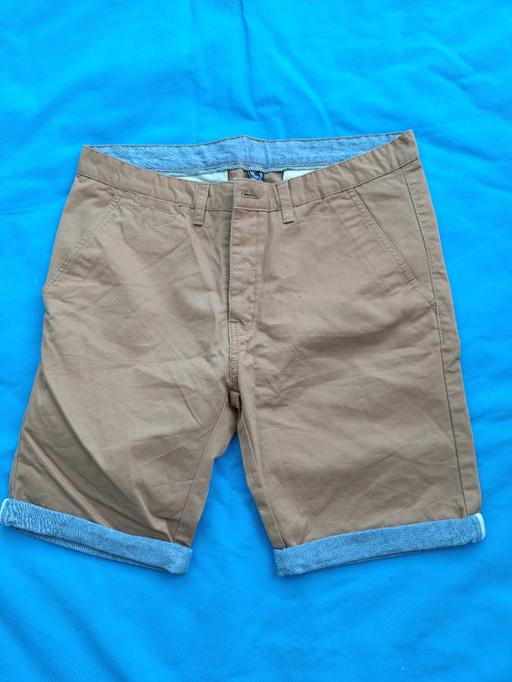  — Men's shorts