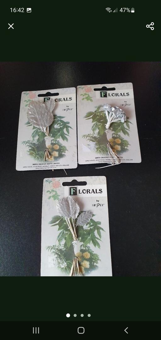  — silver craft flowers/leaves x 3 cards NEW