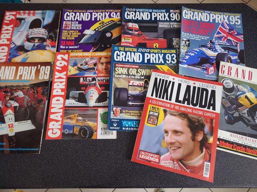  — Collection of 9 vintage Grand Prix magazines