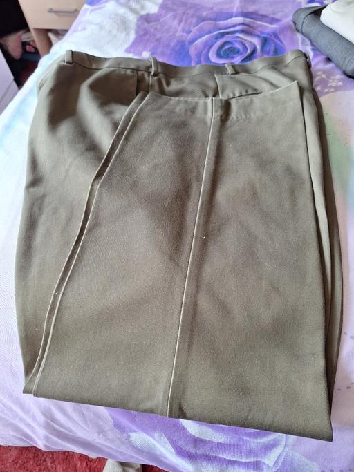  — Mens Docker trousers size 42