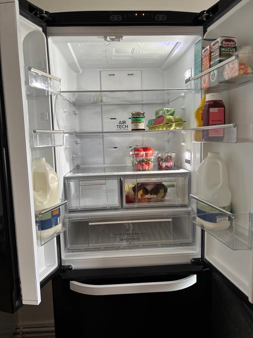  — Fridge freezer