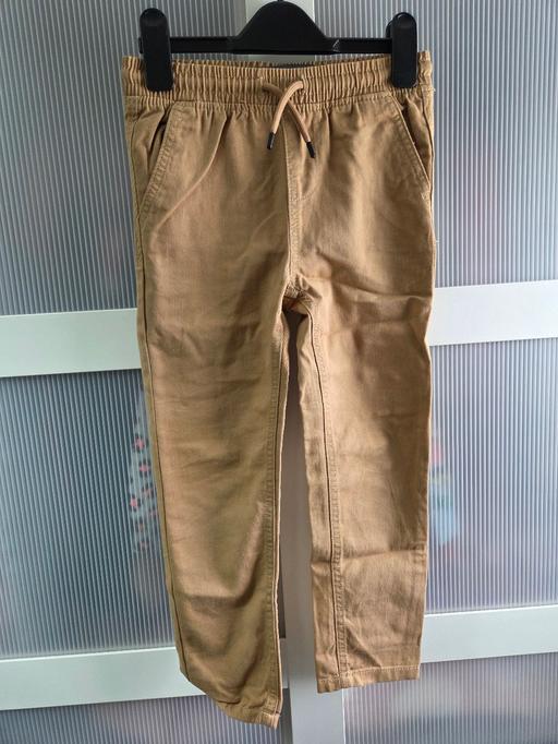  — Age 7-8 PRIMARK trousers