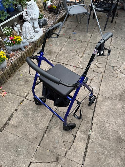  — Mobility walker