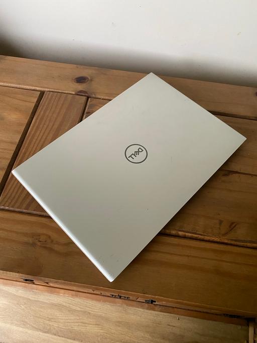  — Dell Vostro 5471 – i5 / 256GB SSD / 8GB RAM