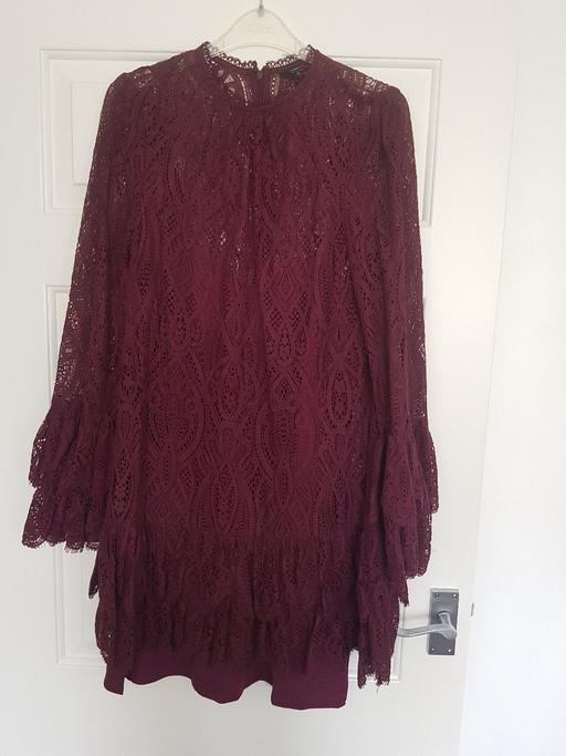  — River Island burgundy lace tiered dress