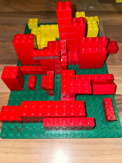  — Loose legos