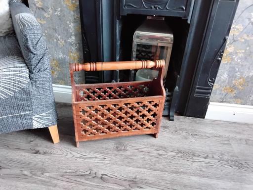  — vintage lattice work wooden magazine rack